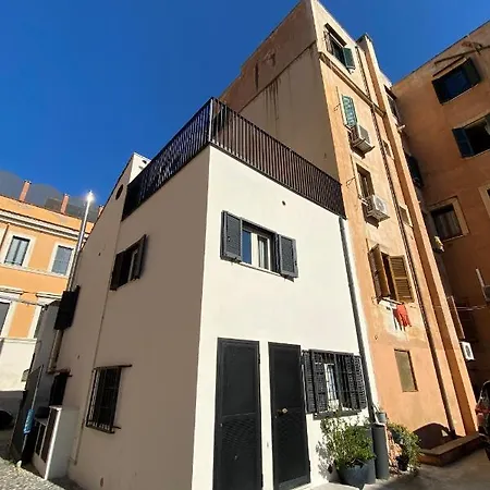 Old Town Trastevere 3* 로마